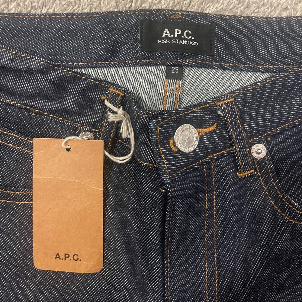 Brand New A.P.C. Women’s High Standard Jean